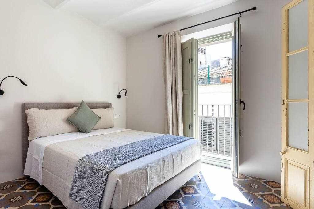 Velo Vern 3 Luxury Penthouse W Views Of City Wall Girona Dış mekan fotoğraf