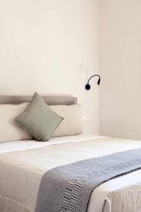 Velo Vern 3 Luxury Penthouse W Views Of City Wall Girona Dış mekan fotoğraf