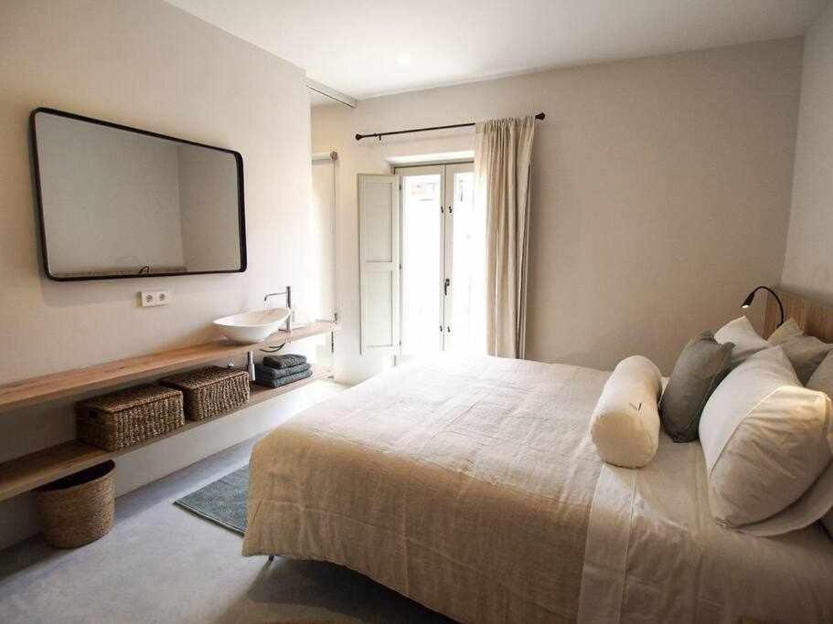 Velo Vern 3 Luxury Penthouse W Views Of City Wall Girona Dış mekan fotoğraf